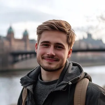 分析员头像占位图